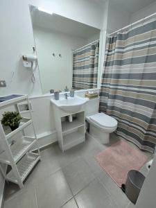 RANCAGUA HERMOSO DEPTO A pasos del centros comerciales parcking gratis y Wifi