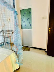 Liora Home 4BR Private Villa Walk to Kabalana Surf Beach
