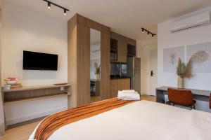 Studio Completo na Vila Olimpia OV905