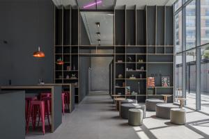 Studio Completo na Vila Olimpia OV905