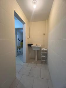 Apto 400 metros da Praia de Balneário Camboriú