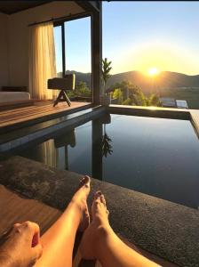 Piscina, vista e conforto no sul da ilha de floripa
