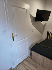 Apt FIONA4 Centrum700m Parking Bezpłatny Monitorowany Salon z Sypialnią Tv Łazienka Kuchnia Rekuperacja