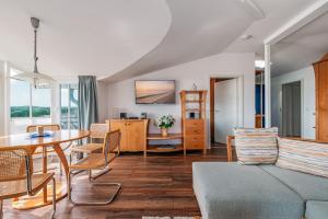 Oberdeck, Villa Columba