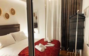 Luxurious Hospitality 3 minutes from 2 Metro Stations