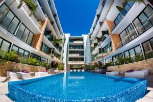 The City Condos by Menesse