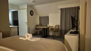 Dalerheugte Drenthe B&B Wellness 6 met romantisch bad en ontbijt à la carte op de kamer
