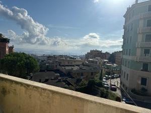 Delpinos House, Castelletto Genova