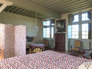B&B / Chambres d'hotes Manoir du Plessis au Bois : photos des chambres
