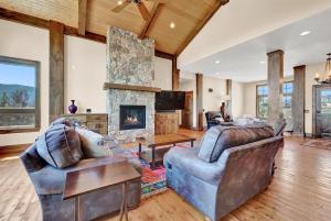 F 4919 | Your Dream Retreat