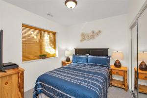 MH 511 | Ski, Hike & Relax with Views!