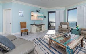 Phoenix VI 61108 condo