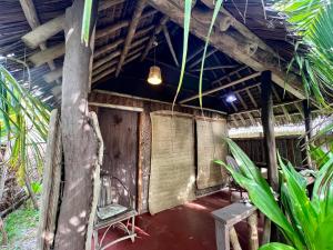 Ushongo Beach Bandas