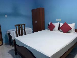 Priyanthas Place