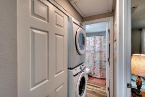 Newly renovated Bradenton bungalow