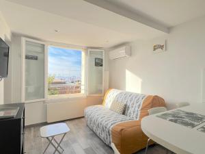 Appartement neuf - Vue Port - Clim - À pied de tout