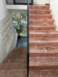 Cozy & Modern 2BHK W Pool-5 mins to Vagator Beach