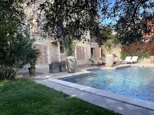 La Maison du village