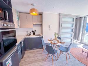 HOM I Wifi Parking AireAconGym Piscina SantaIsabel