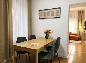 Top connected city apartment