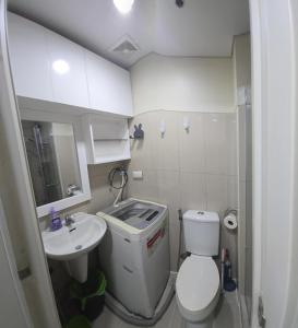 1BR Deluxe Suite pool view with Balcony