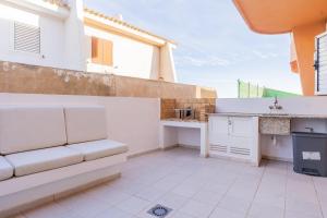 Adosado Temporal on the beachfront Perellonet