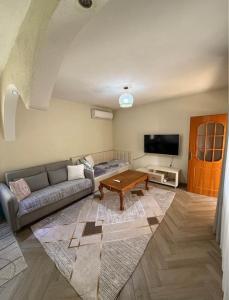 Port Side View Apartment