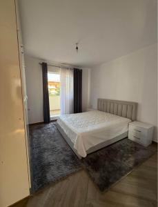 Port Side View Apartment