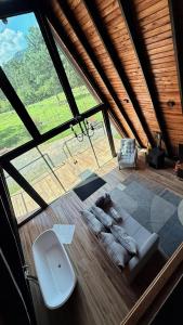 Chalé Aconchegante com Lareira e Vista Gramado