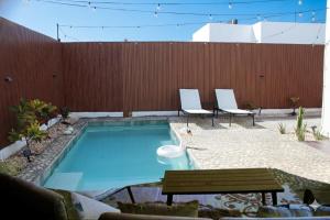 Casaè Rojas Presents Golden Oasis