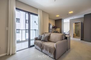 Sua estadia exclusiva a poucos passos do Mar em Meia Praia - FFS