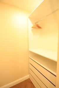 Luxe Neuf - 4mn à pied Gare RER B Arcueil Cachan - 10mn Paris RERB - Parking Gratuit - AC - Climatisation - Netflix inclus - From 1 to 6 guests