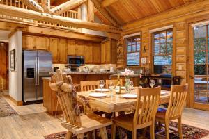 Abode at Moosehead Cabin