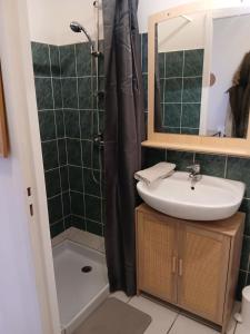 Appartement cosy wifi et piscine au porte de Rodez