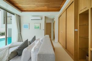 Luxpride Phuket - Private Pool Luxury Retreat