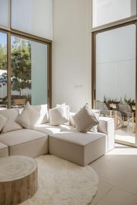 Luxpride Phuket - Private Pool Luxury Retreat