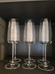 Stylish living with panoramic views just 20 minutes from Zurich HB