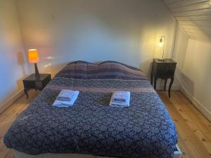 Maison familiale avec tennis privé et jardin