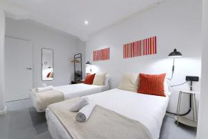 San Francisco Street by Next Stop Bilbao