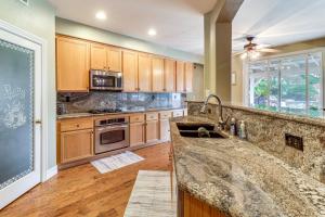 Pool, Patio and Games! Suburban Home in Palmdale