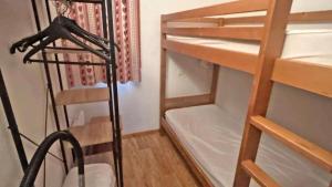 Résidence Parc Aux Etoiles - CH33PAE - CHALET TRIPLEX 4 CHAMBRE, TERRASSE ET BALCON MAE-2274