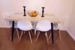 Husky 3 bedroom House & Studio Suite stayinjervisbay com