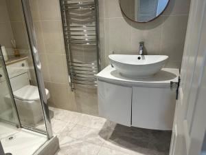 Chartsworth 4 Bedrooms Spacious House