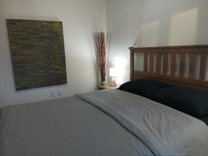 New condo Great amenities Near Skytrain