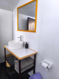 Uros Quechua`s Lodge Titicaca