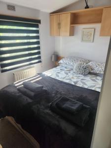 Tattershall lakes hot tub lodge breaks