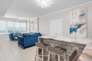 The Inn At Crystal Beach #503b