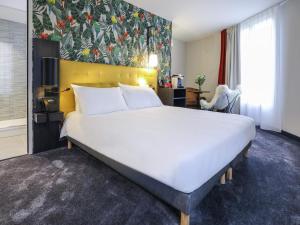 ibis Styles Puteaux Paris La Defense