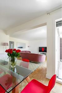 Spacious Apartment - Auteuil