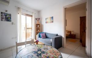 SkyMare LVH Apartment